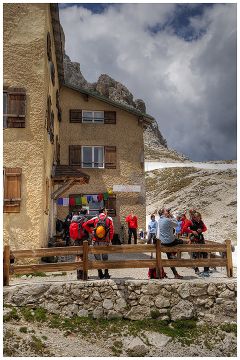 rifugio re Alberto in Val di Fassa, dolomiti